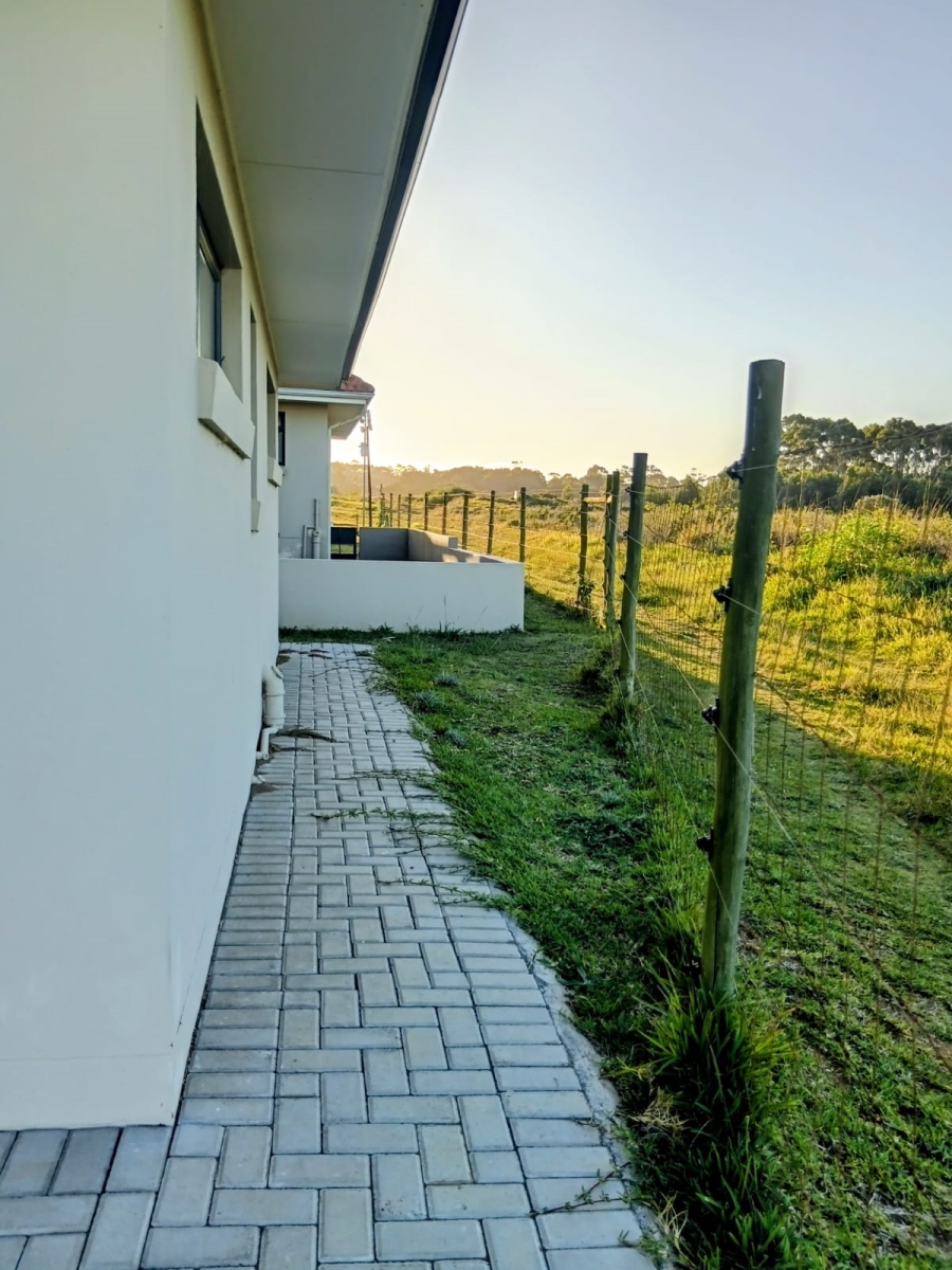 3 Bedroom Property for Sale in Kidds Beach Eastern Cape